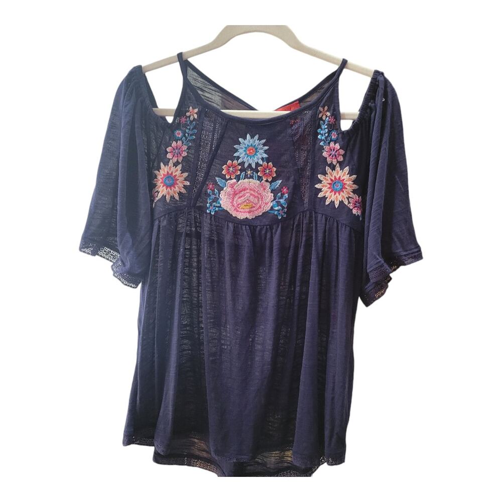 V Cristina Navy Embroidered Boho Floral‎ Top Size Medium NWT $112